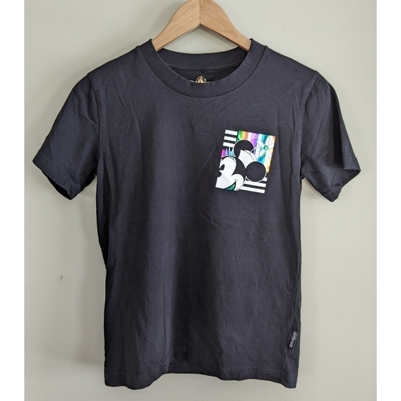 Hong Kong Disney Official Rainbow Minnie T-shirt - Picture 2 of 8